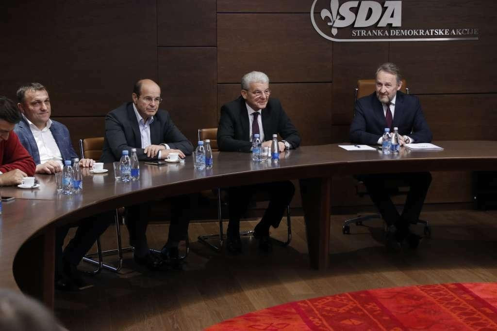 &lt;p&gt;SDA&lt;/p&gt;