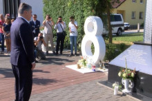 &lt;p&gt;Predsjednik Milanović odaje počast ubijenoj djeci Viteza&lt;/p&gt;
