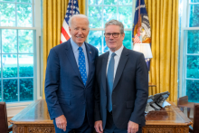 &lt;p&gt;Biden i Starmer&lt;/p&gt;