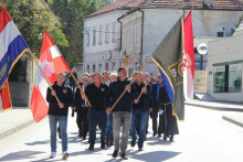 &lt;p&gt;LIVNO, 23. rujna (FENA) - U okviru proslave Dana Grada Livna i 1132. obljetnice, u ponedjeljak su proslavljeni Dan branitelja Livna i Dan brigade Petar Krešimir IV.(Foto FENA/Mario Lončar)&lt;/p&gt;