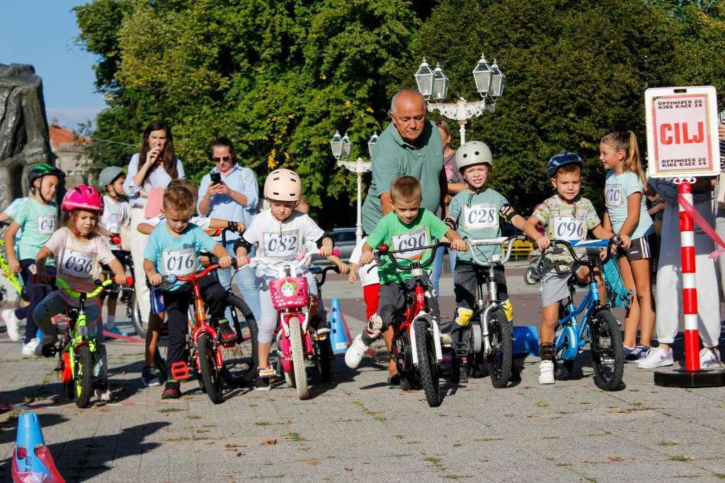 &lt;p&gt;Više od 180 djece na biciklističkoj i atletskoj utrci u Čapljini&lt;/p&gt;