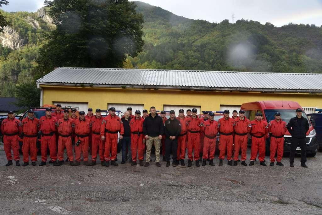 &lt;p&gt;Nešić posjetio spasioce iz Srbije i Hrvatske u Jablanici&lt;/p&gt;