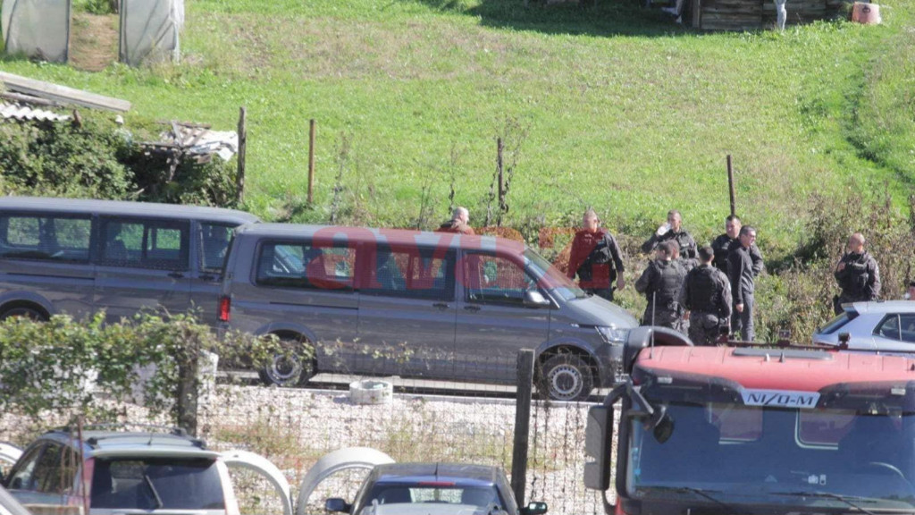 &lt;p&gt;Specijalci pronašli tijelo: Ubila se majka osumnjičena za ubistvo kćerke u Tuzli&lt;/p&gt;