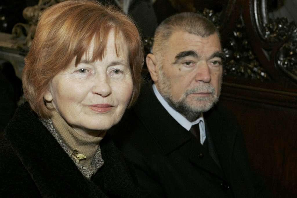 &lt;p&gt;Milka i Stjepan Mesić&lt;/p&gt;