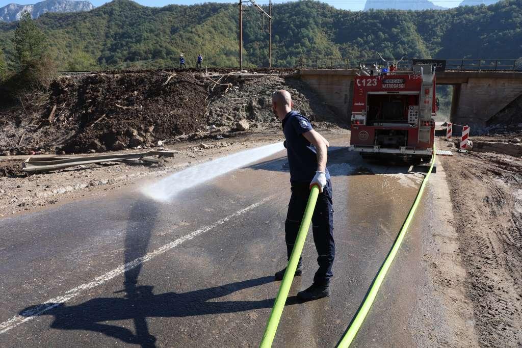 Intenzivni radovi na osposobljavanju za promet magistralne ceste M-17-5 Jablanica-Blidinje