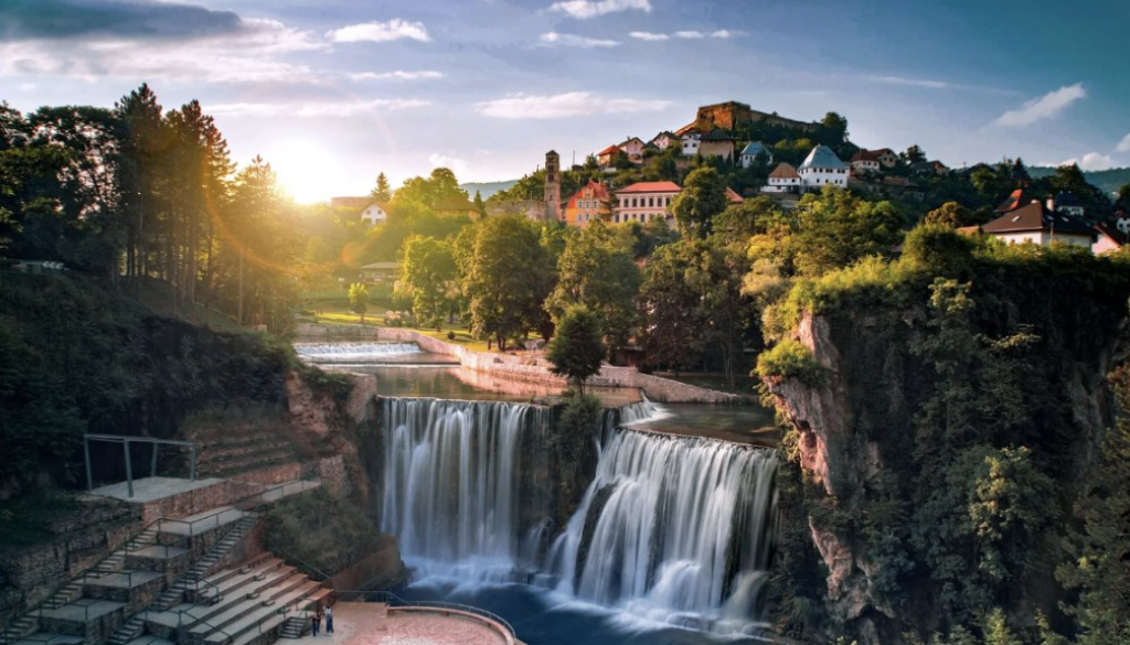 &lt;p&gt;Jajce.&lt;/p&gt;